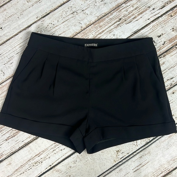 Express Pants - Express Shorts - Blouse Material